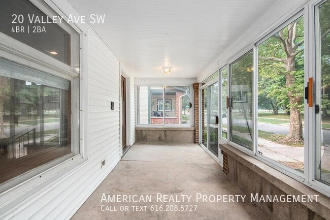 Building Photo - 20 Valley Ave SW