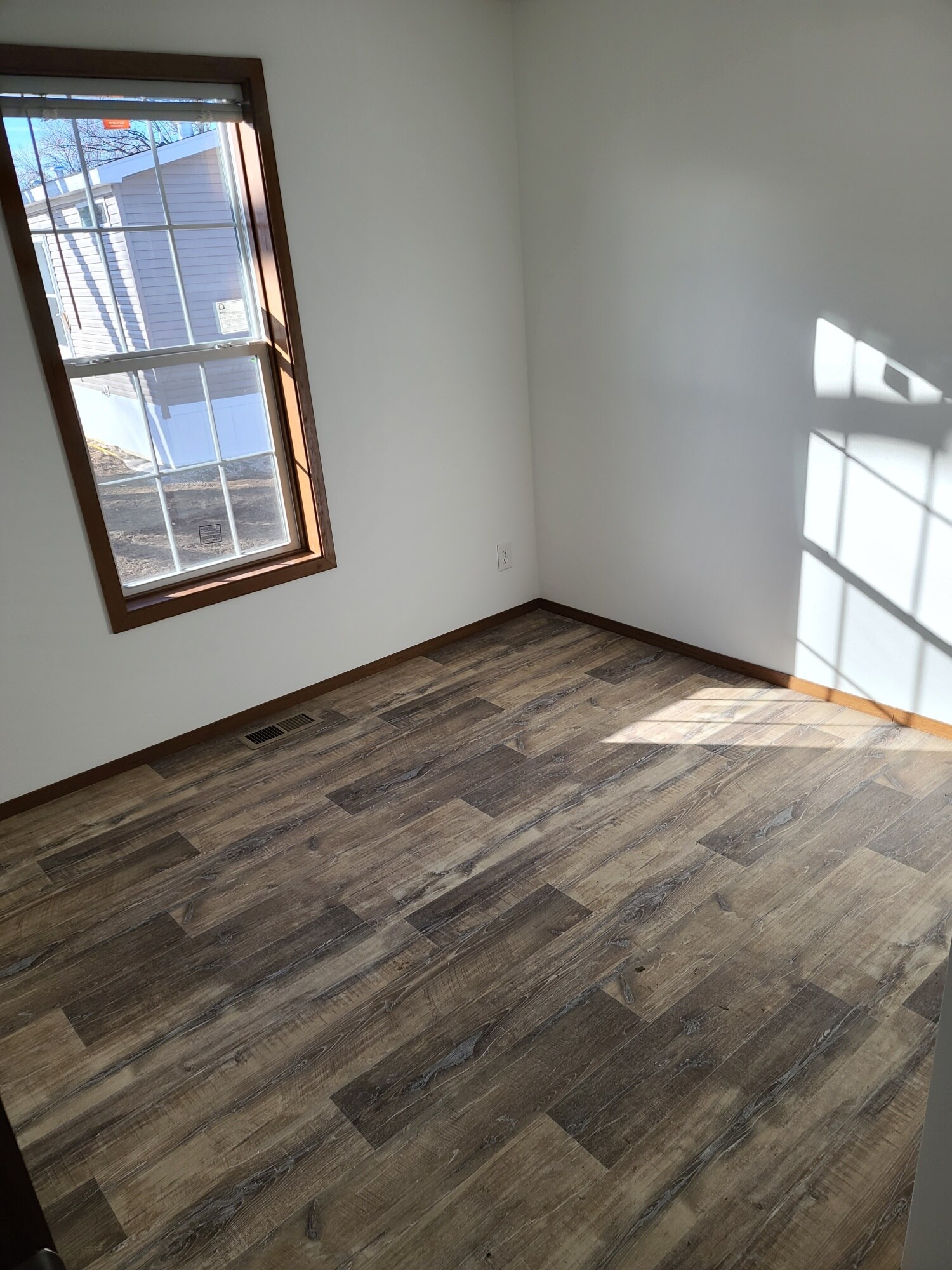 Building Photo - 10 Belmar St