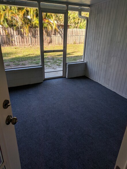Building Photo - 5478 Avenue C