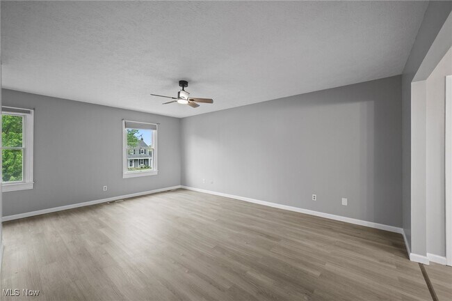 Building Photo - 13971 Walking Stick Way