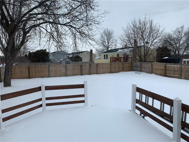 Building Photo - 3 Barringer Dr