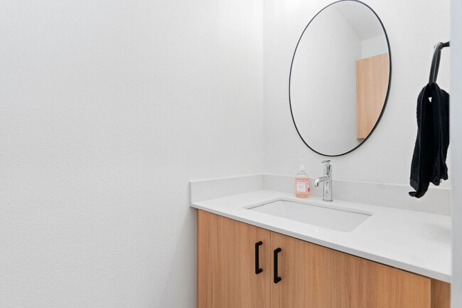 Building Photo - Pre-Leasing Fall of 2026!! Luxury Homes!!