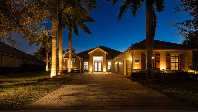 Building Photo - 3352 Siena Cir