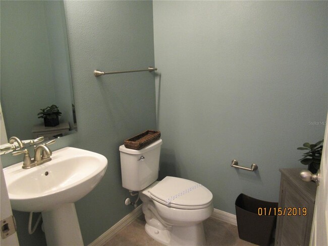 Building Photo - 8067 Pond Apple Dr
