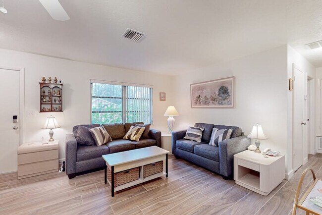 Building Photo - 5887 Whistlewood Cir