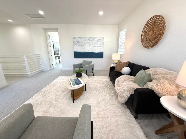 Building Photo - 10662 Senna Wy