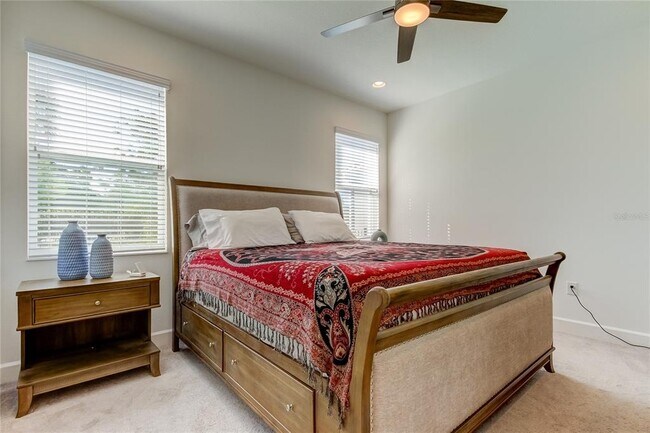 Building Photo - 5535 Del Coronado Dr