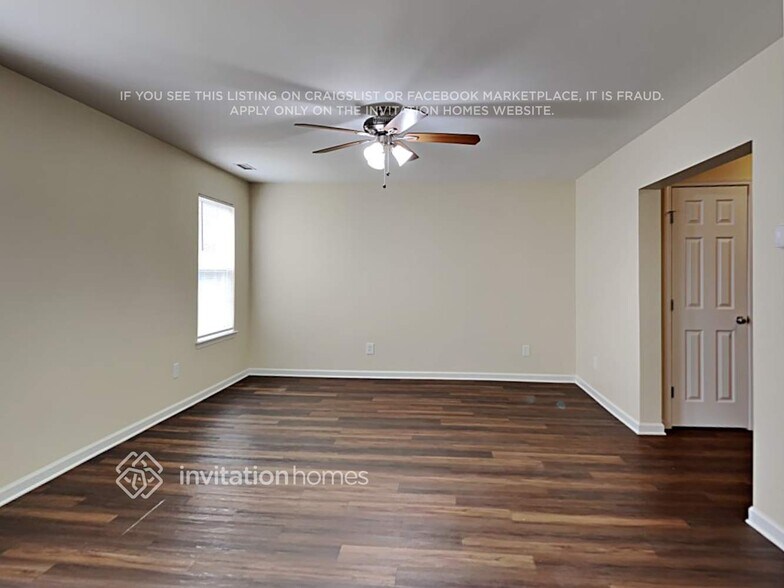 Building Photo - 3927 Laurel Glen Dr