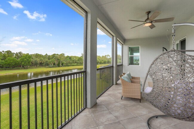 Building Photo - 15866 Orchard Dr