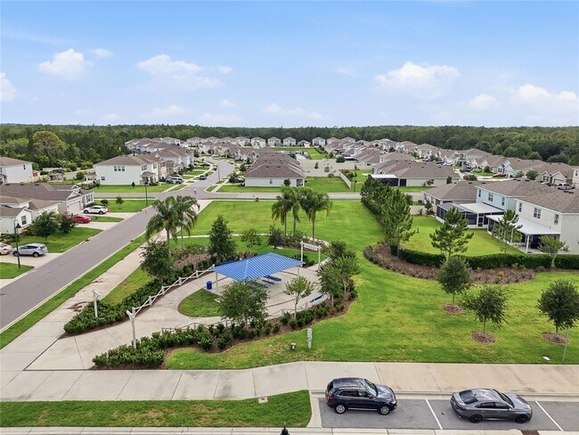Building Photo - 3228 Living Coral Dr