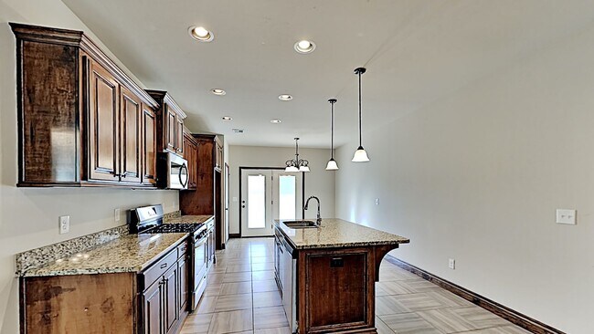 Building Photo - Nice 4 Bed 2 Bath Home in Piedmont Schools