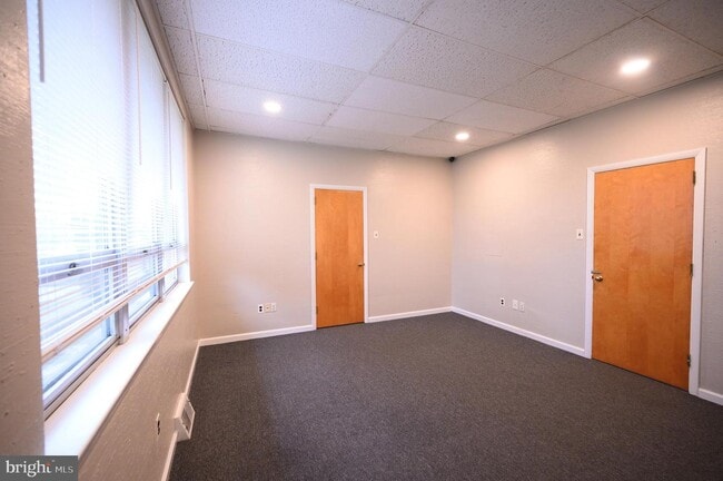 Building Photo - 980 Davisville Rd