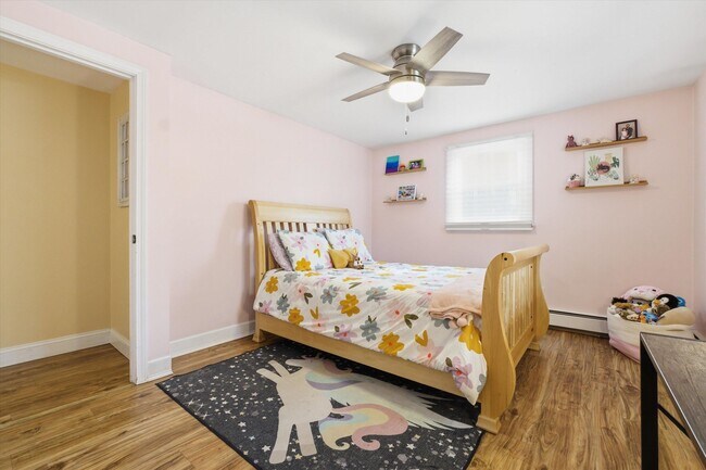 Building Photo - 32 Edinburgh Dr