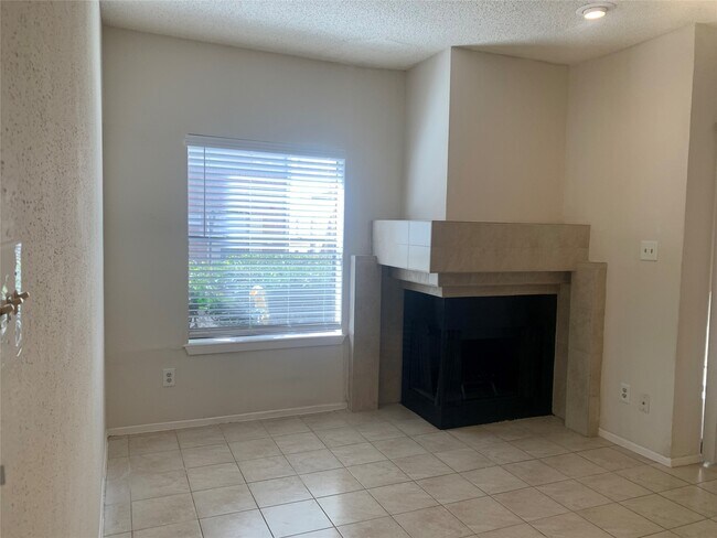 Building Photo - 2710 Grants Lake Blvd