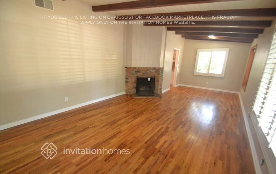 Building Photo - 14230 Enadia Way