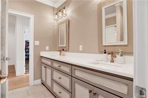 Building Photo - 8283 Privet Dr