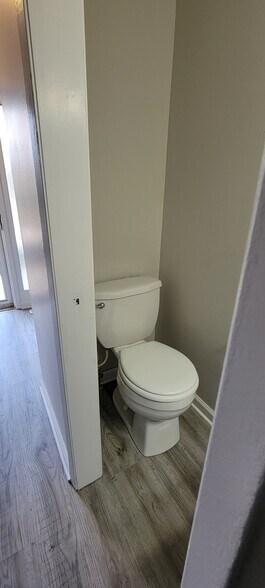 Building Photo - 312 38th St