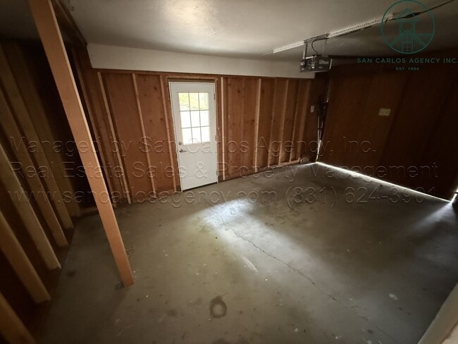 Building Photo - Spacious Three Bedroom Carmel Valley Villa...