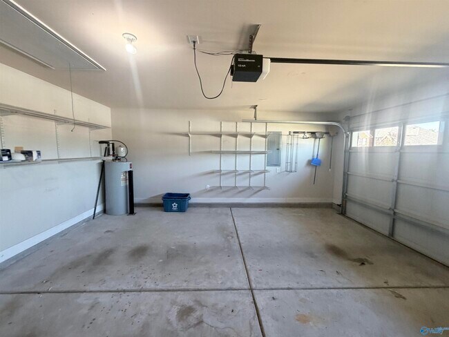 Building Photo - 110 Autumn Haven Ln