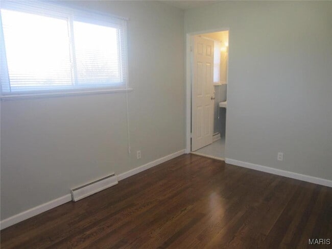 Building Photo - 3909 Southern Aire Dr