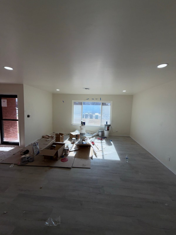 Building Photo - 1409 NE 9th St