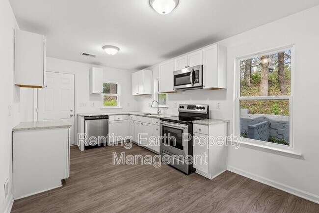 Building Photo - 4212 50th Ave N