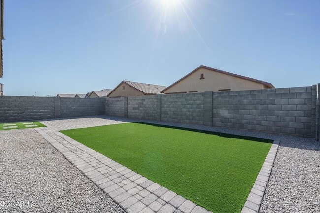 Building Photo - 17945 W Monte Lindo Ln