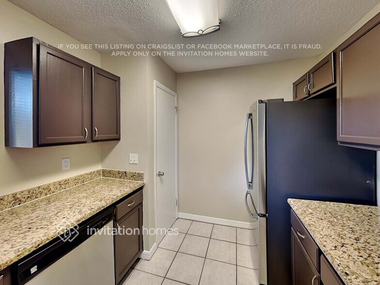 Building Photo - 403 Cidermill Pl