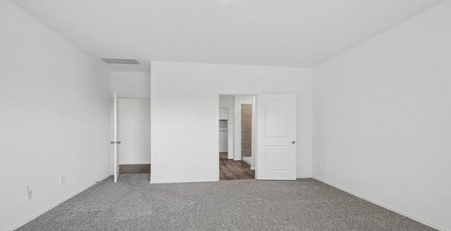 Building Photo - 12814 Sunny Pass