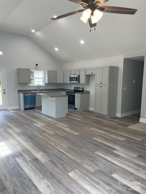 Building Photo - 153 Brook Creek Dr