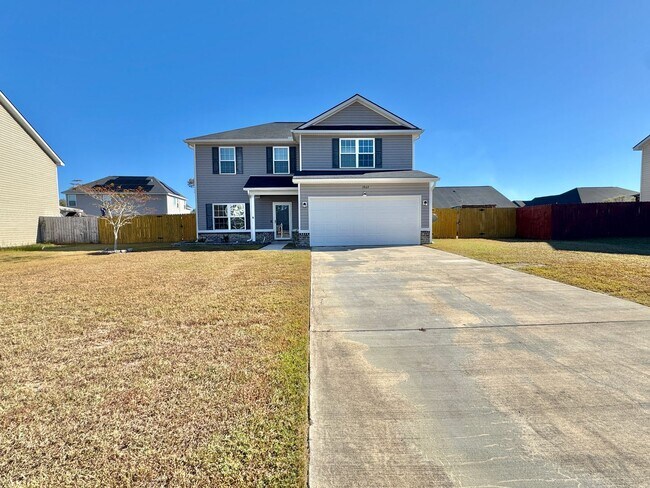 Building Photo - MOVE-IN READY! [PET FRIENDLY]