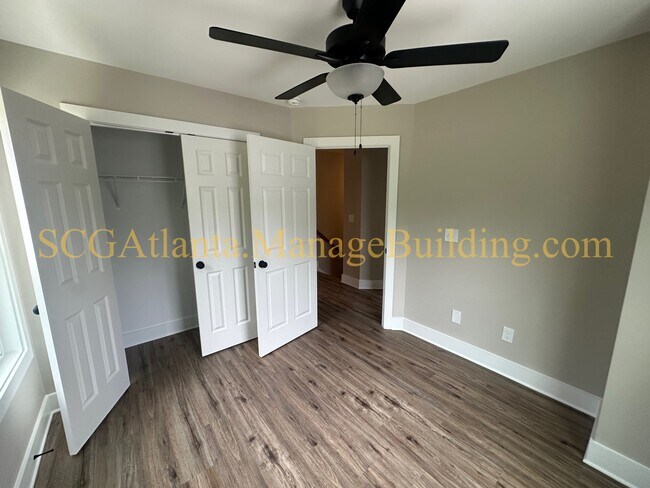 Building Photo - 5 Mink Hollow Ct