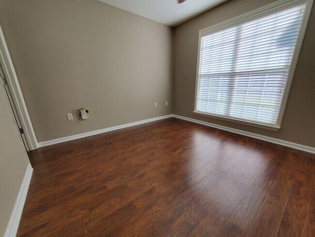 Building Photo - Charming 3-Bedroom Home in Valdosta, GA - Perfect for You and Your Furry Friends!