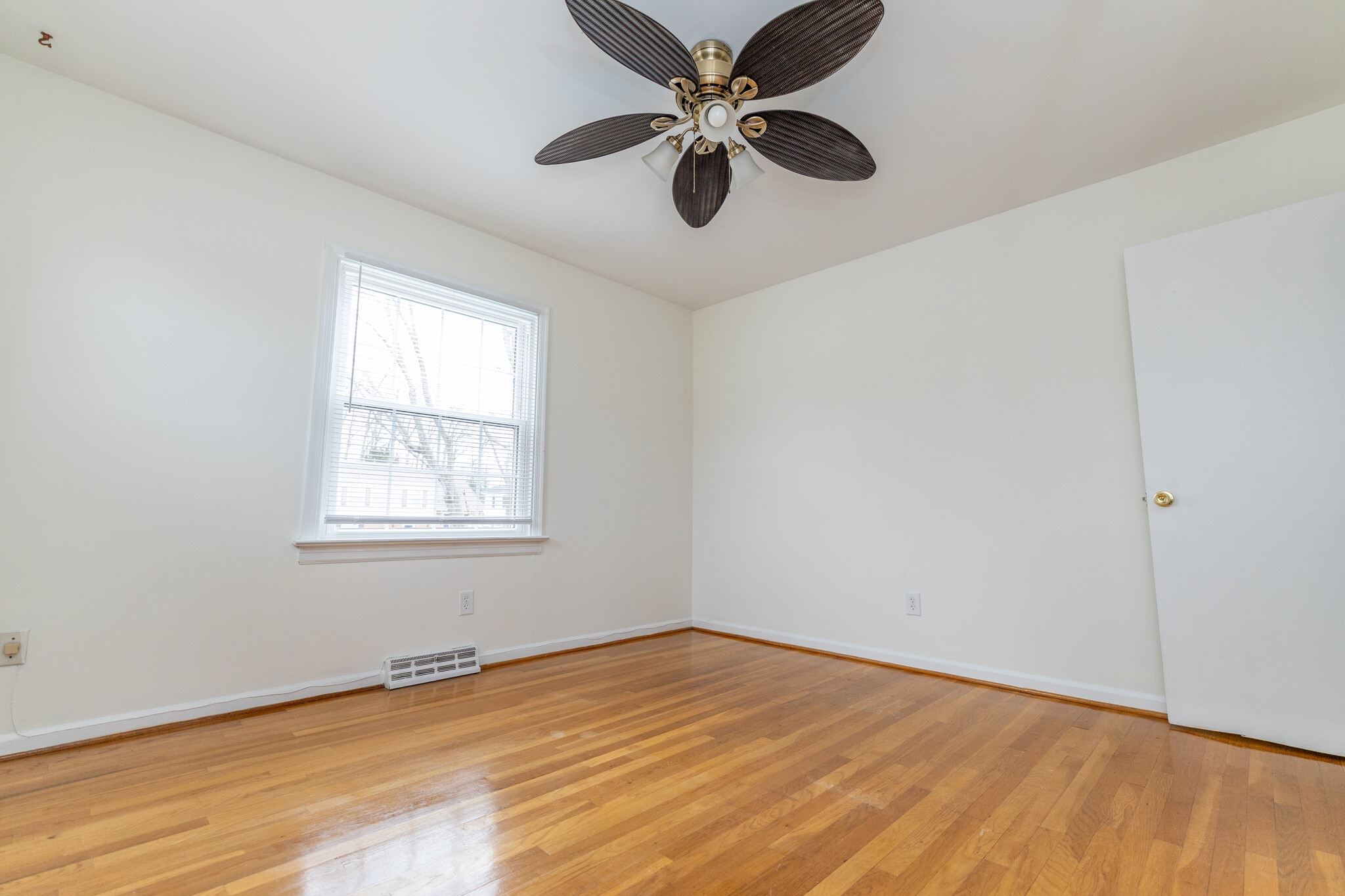 Building Photo - 9022 Joi Dr