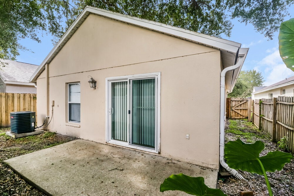 Building Photo - 28651 Seashell Ct
