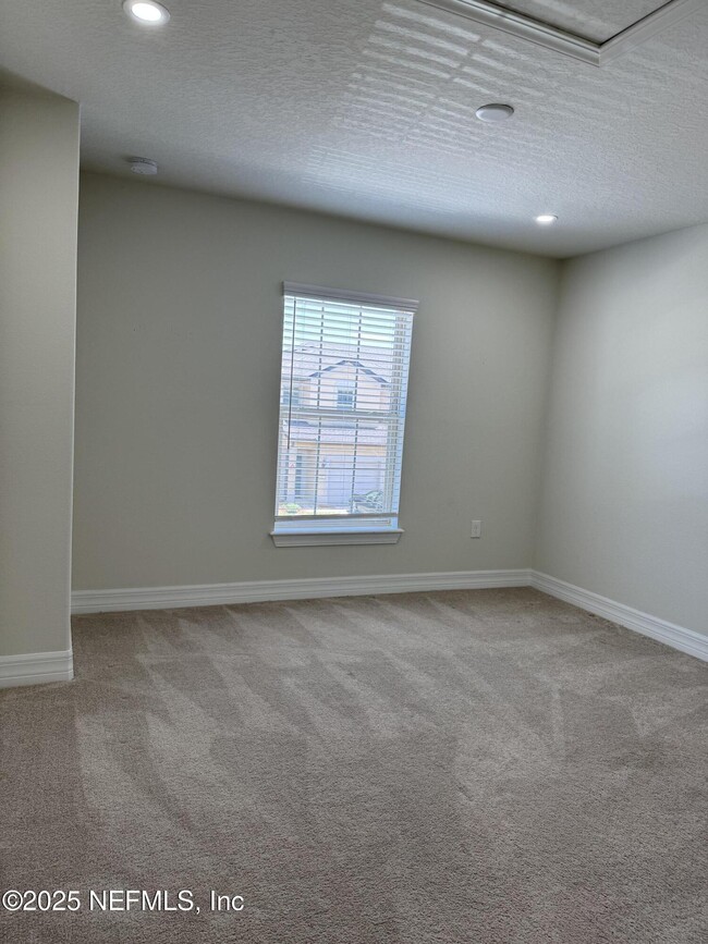 Building Photo - 536 Orchard Pass Ave