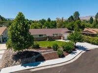 Building Photo - 975 Joshua Dr