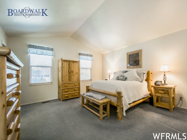 Building Photo - Updated 5-Bedroom Home in Sandy