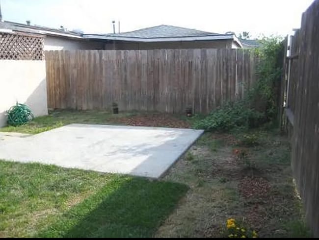 Building Photo - 4460 Clairemont Mesa Blvd