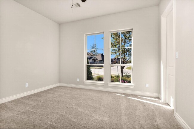 Building Photo - 17339 Camillia Trails