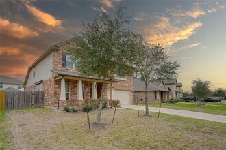 Building Photo - 6731 Trinity Trail Ln