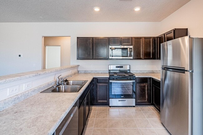 Building Photo - 88 Tome Vista Dr