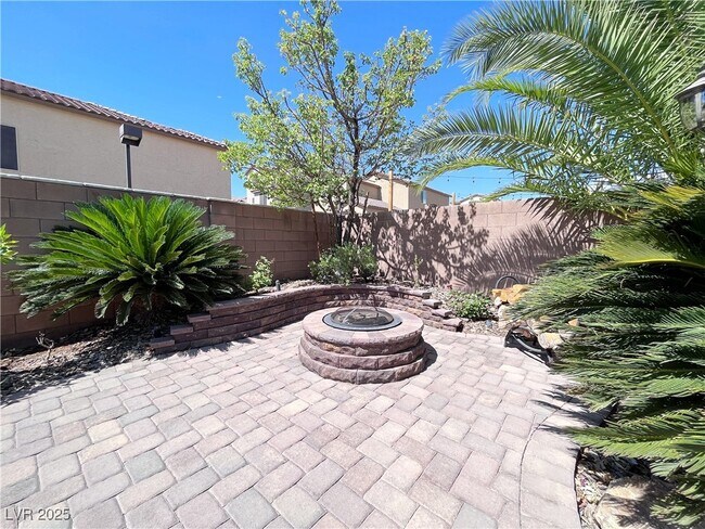 Building Photo - 7473 Pepperbox Ave
