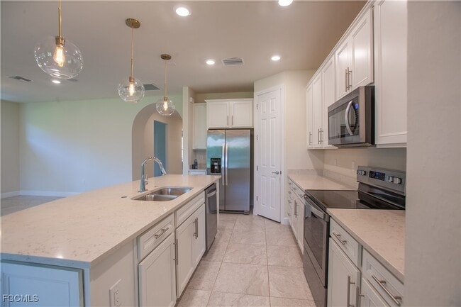 Building Photo - 17161 Anesbury Pl