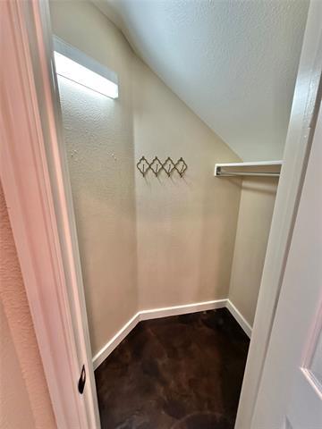 Building Photo - 3421 Preakness Dr