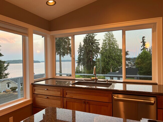 Building Photo - 8654 E Caraway Rd