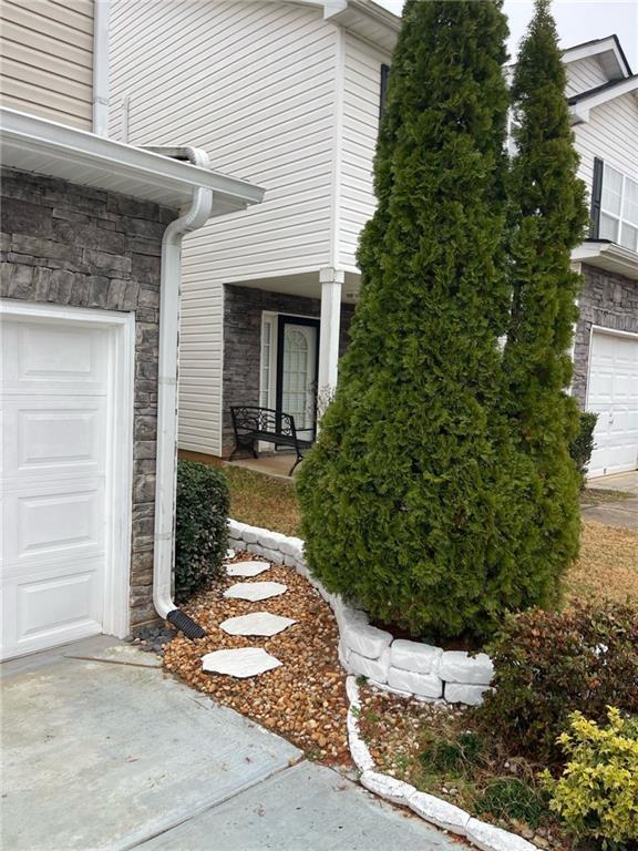 Building Photo - 7248 Mountain Laurel Way
