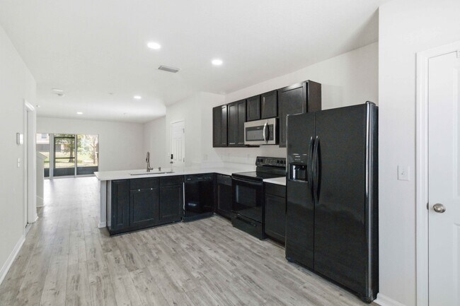 Building Photo - 9973 Hound Chase Dr