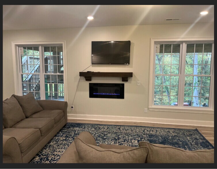 Building Photo - 9506 Grand Haven Dr