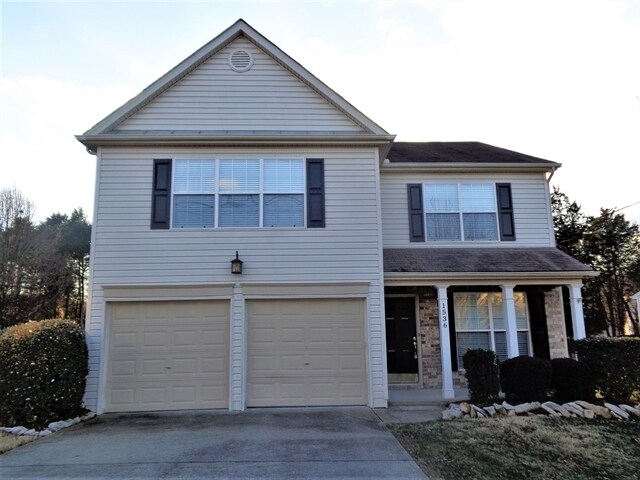 Building Photo - 1536 Cardinal Ln